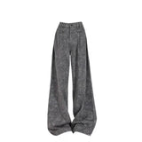 
gray pants