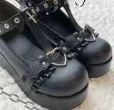 
Matt black