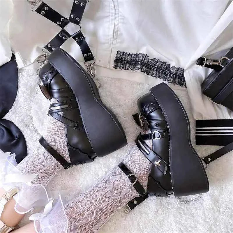 Japanese Gothic Punk Style Rivet Shoes Vintage Round Head Thick Bottom Women Shoes Cross Bandage Dark Shoes Loli Cosplay