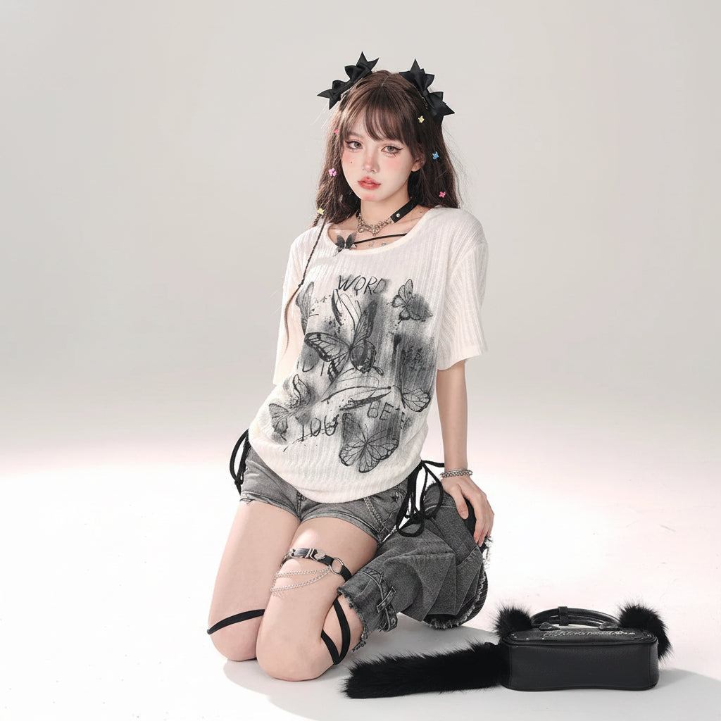 Butterfly Secret Realm Black Short Sleeved T-Shirt Loose - Vusy Kawaii Shop