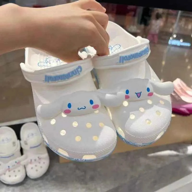 Sanrios Hello Kittys Slippers Cartoon Cinnamoroll Sandals Anime Eva Home Beach Shoes Summer Slippers Anti-Slip Adult Kids Gift
