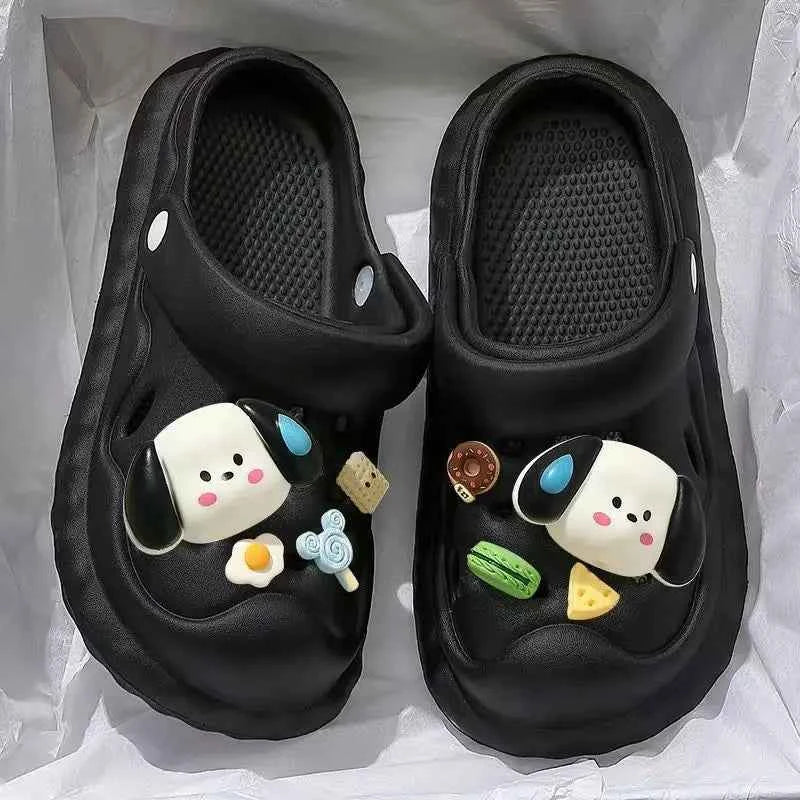 Hole shoes women's thick-soled non-slip cartoon diy garden shoes cross online celebrity explosions outside the beach.