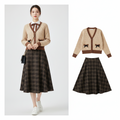 Herbst-Winter College-Outfit Schleifen-Cardigan, Hemd-Karo-Set