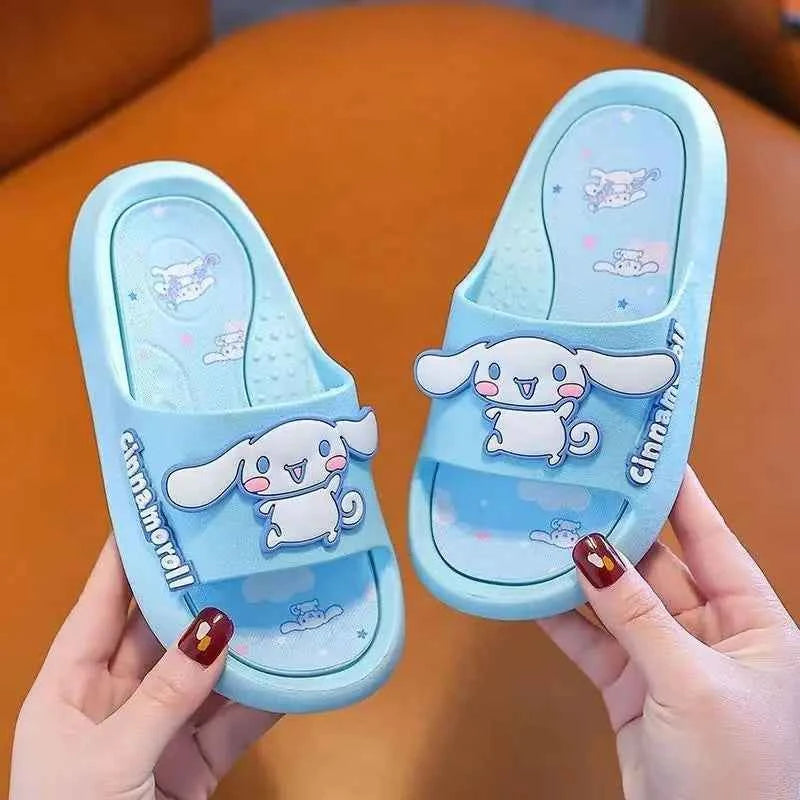 Sanrios Hello Kittys Slippers Kawaii Kuromi Cinnamoroll Home Indoor Bathroom Anti-Slip Slippers Cartoon Summer Outdoor Sandals