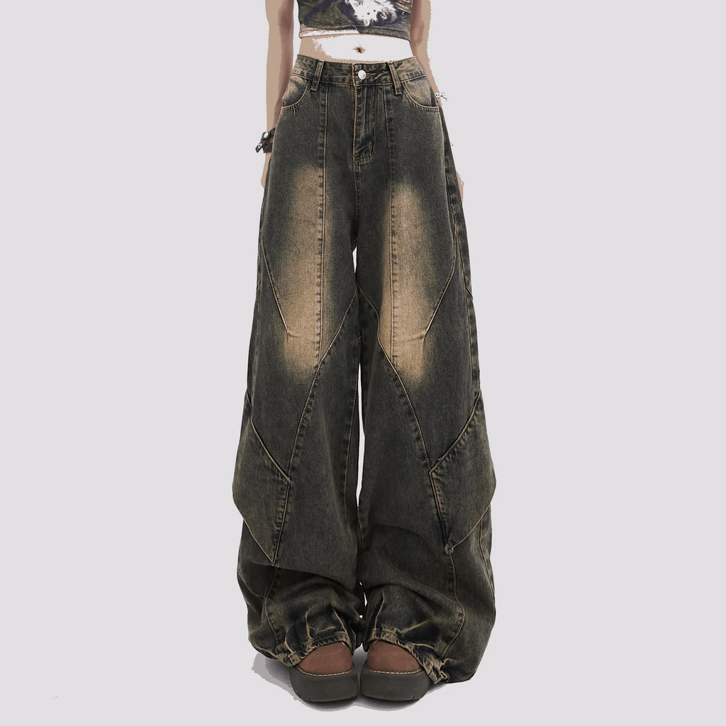 Brown Cropped Sweater Polo and Wide Leg Jeans Set, close-up of black gradient wide-leg jeans waist