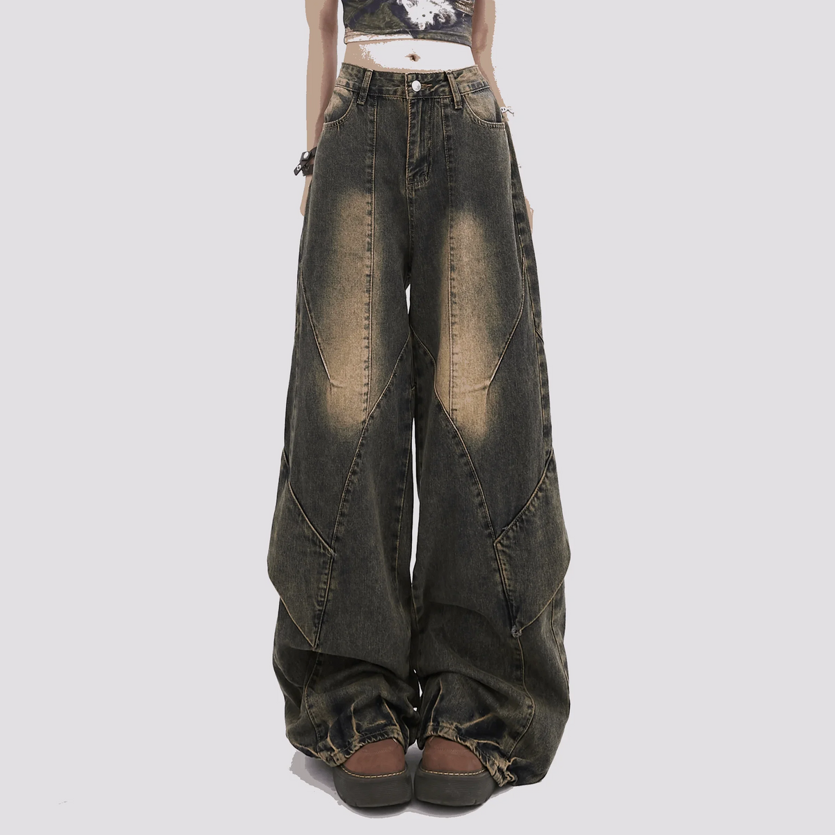 Brown Cropped Sweater Polo and Wide Leg Jeans Set, close-up of black gradient wide-leg jeans waist