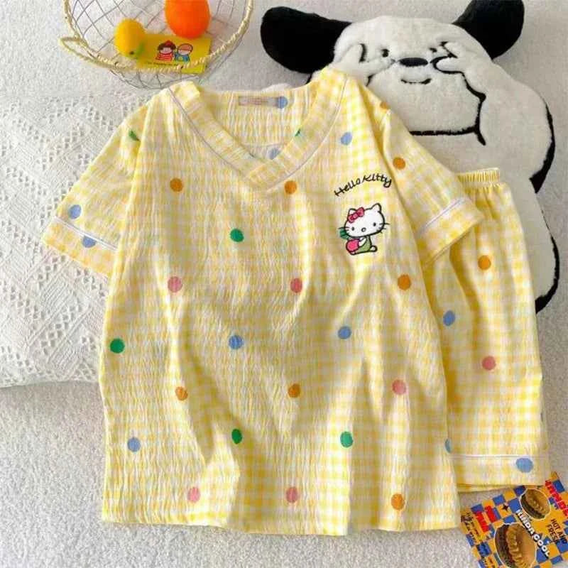 Sanrio Fashion Casual Cute Sweet Polka Dot Home Cartoon Cat Shorts Short-Sleeved Pajamas Suit For Women