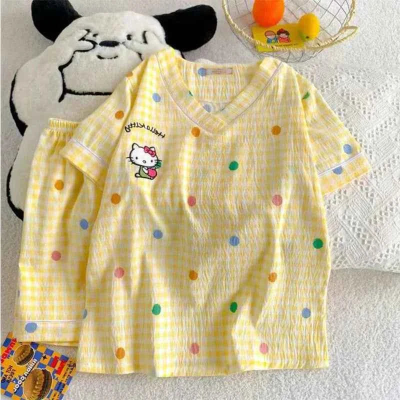Sanrio Fashion Casual Cute Sweet Polka Dot Home Cartoon Cat Shorts Short-Sleeved Pajamas Suit For Women