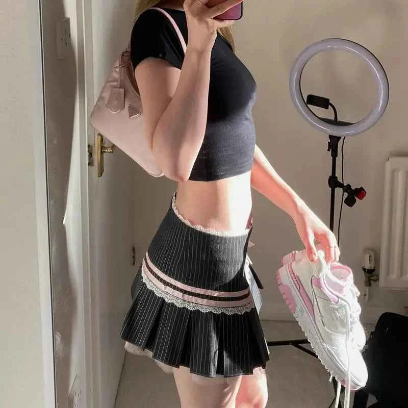 Harajuku Kawaii Lace Trim Mini Skirts Gothic Cutecore Bow