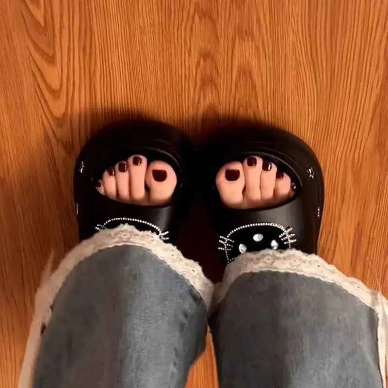 New Sanrios Hello Kittys Slippers Women Summer Fashion Wedge Platform Slides Girl Sandals Outdoor Soft Sole Beach Shoes Non Slip