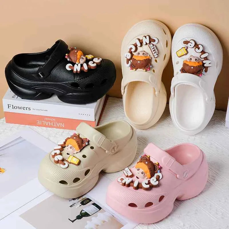 2025 Women's Summer Wedges Sandals Breathable Outdoor Clogs Thick Street Beach Slides Garden Ladies' New Platform Slippers Girls