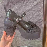 
High-heeled