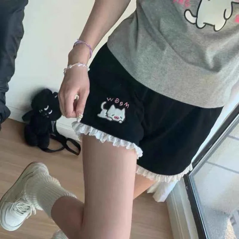 Japanese Cartoon Cat Embroidery Lotus Leaf Edge Shorts