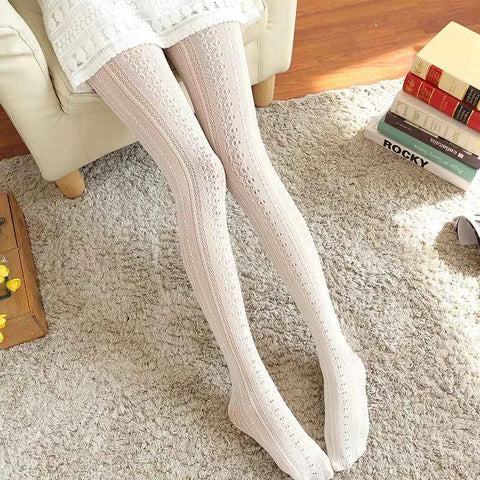 Spring and summer sexy Lolita lace stockings pantyhose women's carved net socks hollow thin bottoming lolita socks
