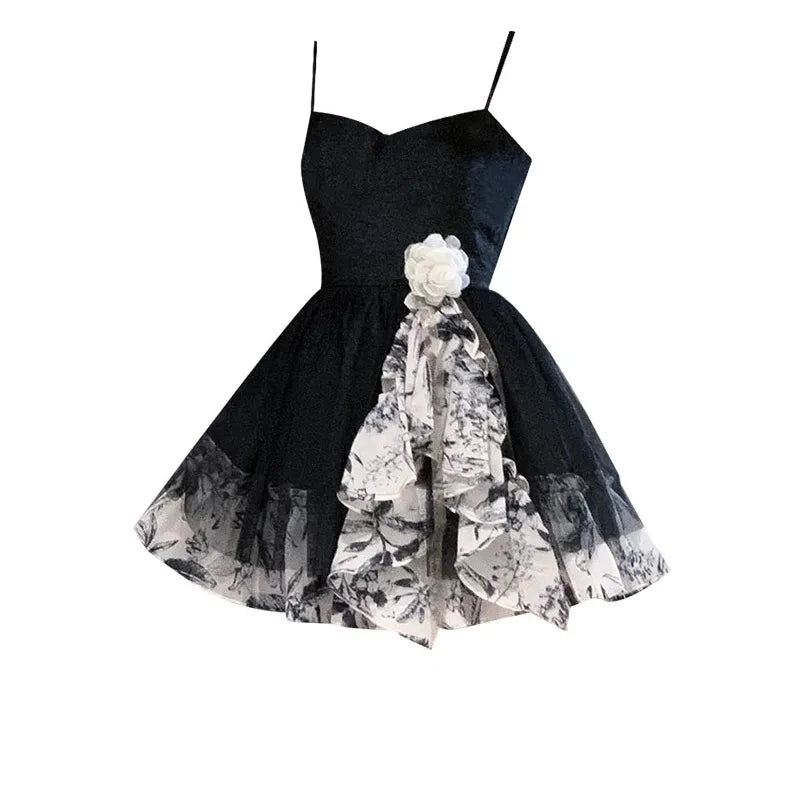 Vusy Kawai Shop women's floral sling dress set with black fitted bodice and floral skirt detail