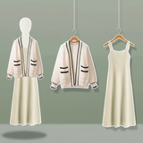 
Ein beiges Set
