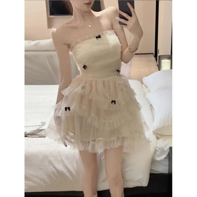 Sweet bowknot mini dress set with strapless layered tulle skirt and small black bows